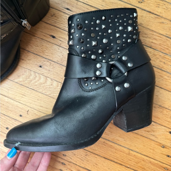 Coach black studded moto ankle boots women’s size 7.5 - Picture 2 of 5